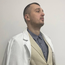 Консультація психіатра онлайн: Дмитро Грачов у Ментал Гід. Професійна допомога та підтримка.