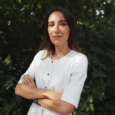 Онлайн консультації психіатра та психотерапевта Юлії Кузьміної в Ментал Гід. Професійна допомога та підтримка.
